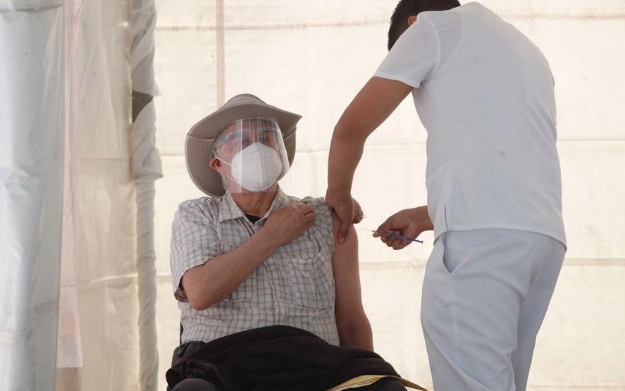 La vacunación en Iztacalco, Tláhuac y Xochimilco se hará por cita