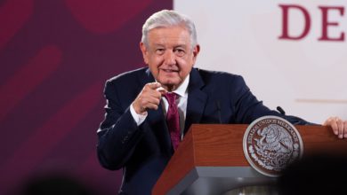 Andrés Manuel López Obrador aseguró que el bloque conservador "busca contrarrestar todo lo que hacemos". Foto: Presidencia
